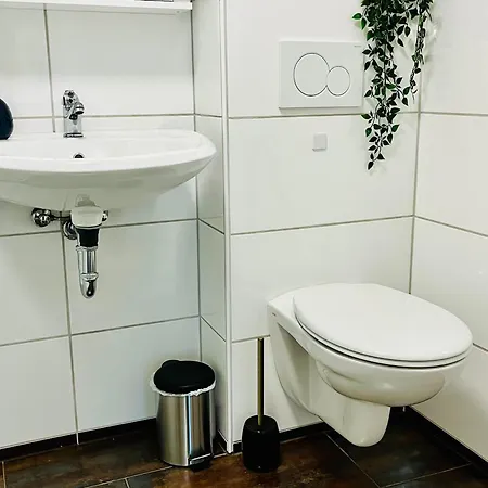 Apartment Aycatcherhomes - Lage I Zentral I Altstadt I Naehe Fluss Lahn I Wlan I Parterre Boutique Orion